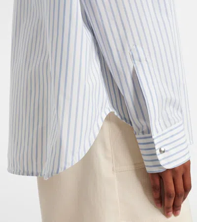条纹衬衫