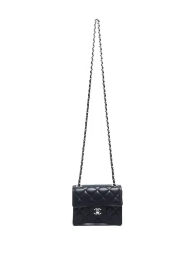 Pre-owned Chanel 2020-2024 Small Flap Shoulder Bag In Black