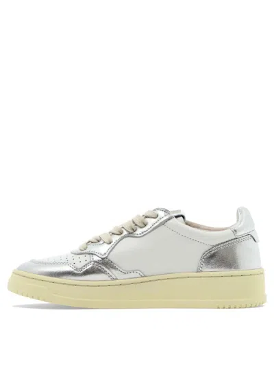 Autry Medalist Low Sneakers
