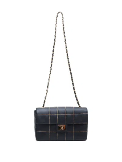 Pre-owned Chanel 2001-2002 Chocolate Bar Shoulder Bag In Black