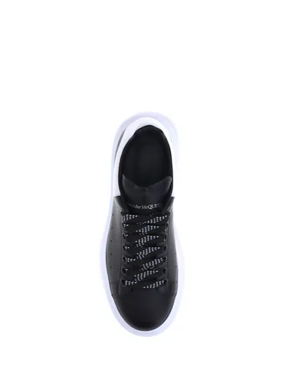 Alexander Mcqueen Black Leather Sneakers With Branded Heel Counter In Black