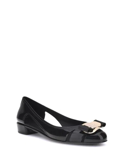 Ferragamo Nara Jelly Cutout Bow Ballerina Flats In Black