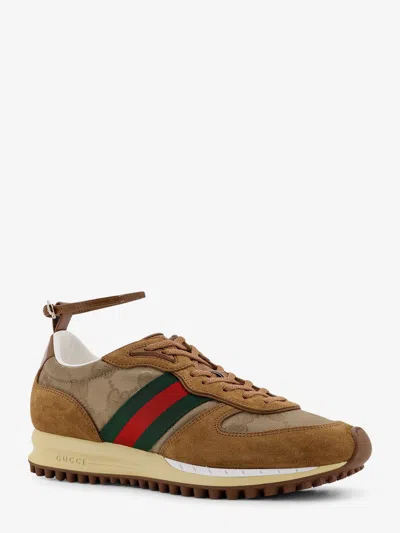 Gucci Women Re-motion Suede Low-top Sneakers In Brown