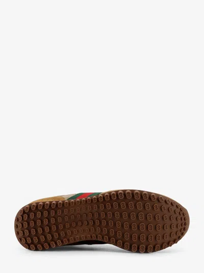 Gucci Women Re-motion Suede Low-top Sneakers In Brown
