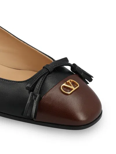 Valentino Valet Du Roi Ballet Flats In Black