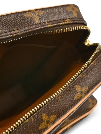 Pre-owned Louis Vuitton 2010 Amazon Cross Body Bag