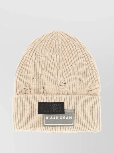Mm6 Maison Margiela Knit Ribbed Hat Distressed Detailing In Neutral