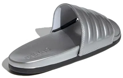 Adidas Originals (wmns) Adidas Adilette Comfort Slide 'silver Metallic' In Gray