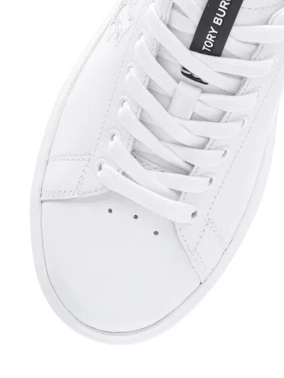 Tory Burch Double T Howell Leather Sneakers In White