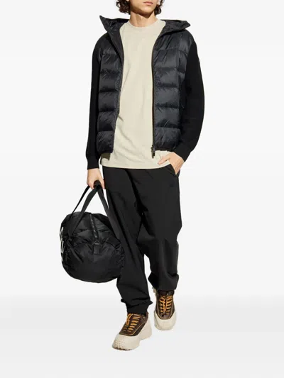 Moncler Logo-patch Short-sleeved T-shirt In Neutral