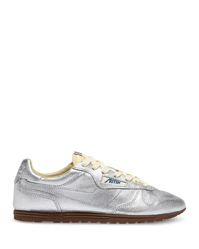 Autry Windspin Low Sneakers In Platinum Leather In Silver