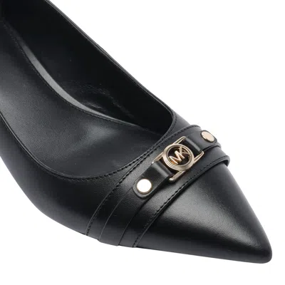 Michael Kors Mandy Flex Pumps In Black Leather In Black