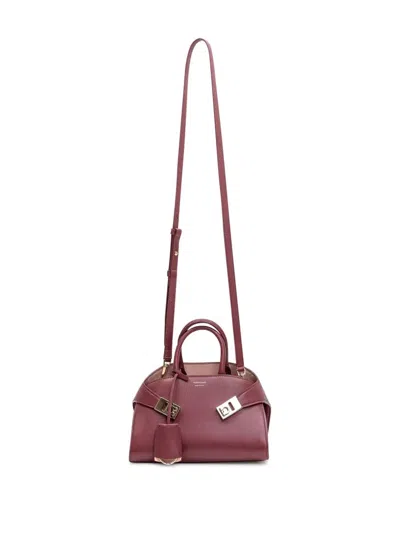 Ferragamo Bolso Hug Mini Granate