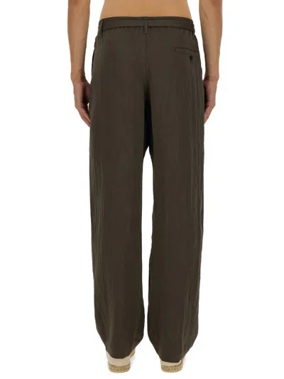 Lemaire Pleated Waistband Trousers With Practical Pockets In Brown