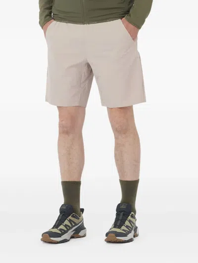 Salomon Wayfarer Ease Elastic-waistband Pocket Shorts In White
