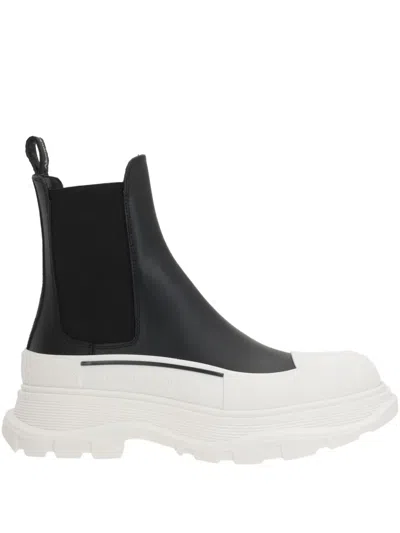 Alexander Mcqueen Black Nappa Leather Tread Slick Ankle Boots