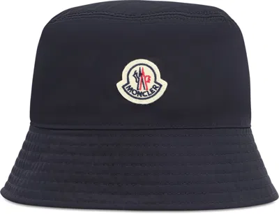 Moncler Reversible Bucket Hat In Neutral