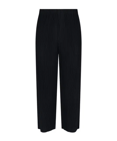 Issey Miyake Pleated Trousers In Black