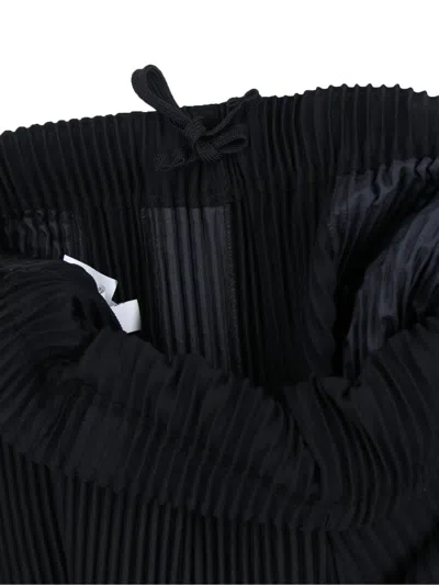 Issey Miyake Pleated Trousers In Black
