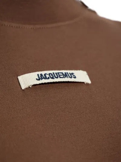 Jacquemus The Gros Grain T-shirt In Brown