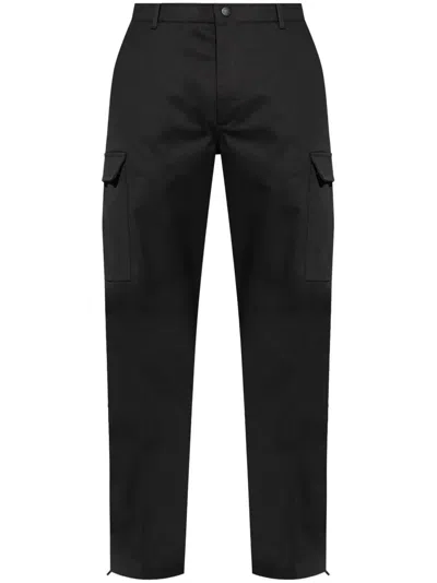 Moncler Cargo Pants With Logo In Black