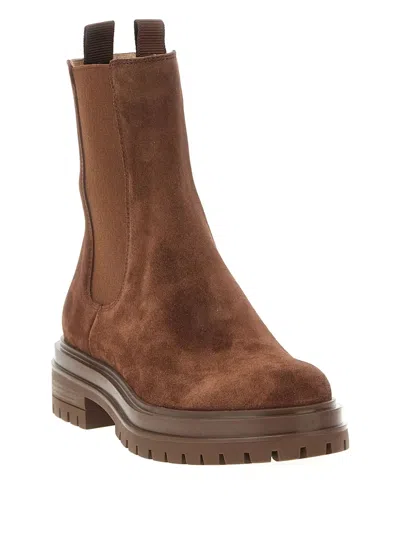 Gianvito Rossi Chester Chelsea Boots In Brown