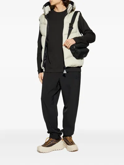 Moncler Logo-patch Long-sleeve T-shirt In Black