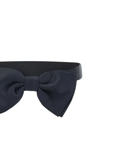 Tagliatore Pointed-tip Satin Tie In Black