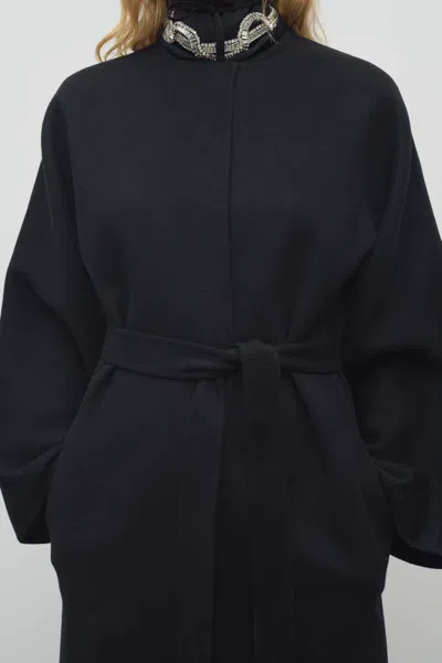 The Row Long Sleeve Coat In Black