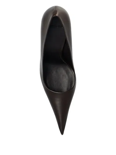 Vetements Pointed-toe Pumps In Black