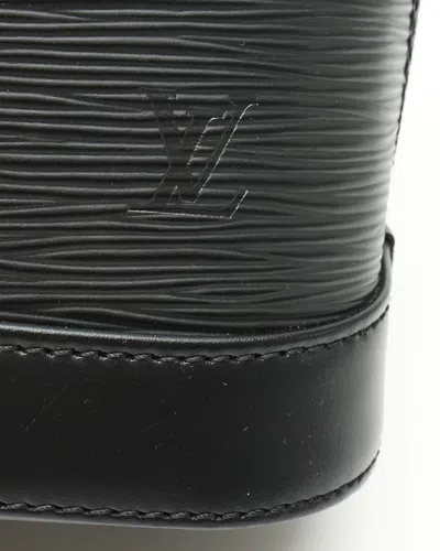 Pre-owned Louis Vuitton Alma Epi Bb Shoulder Bag In Black