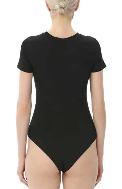 Kimi & Kai Crew Neck Basic Bodysuit In Black