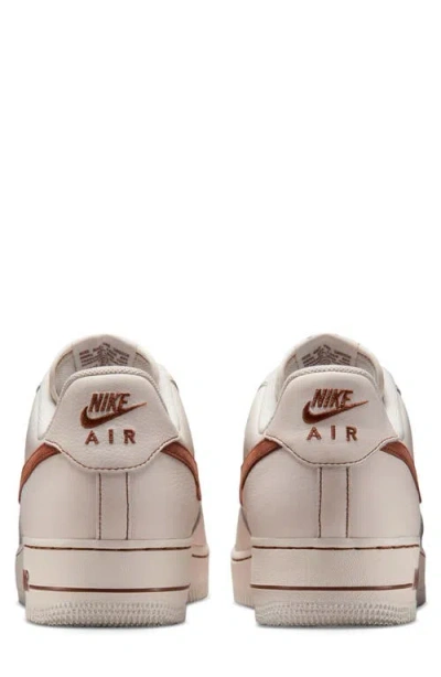 Nike Air Force 1 '07 Lv8 Sneaker In Neutral