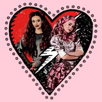 Descendants: The Rise Of Red Girl's Descendants The Rise Of Red Bridget And Daughter Photo Heart  Gr In Pink