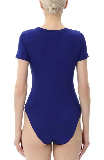 Kimi & Kai Round Neck Basic Bodysuit In Blue