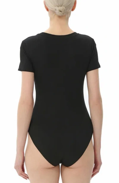 Kimi & Kai Round Neck Basic Bodysuit