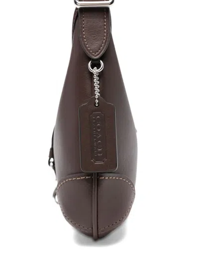 Coach Hamptons Clasp-detail Leather Shoulder Bag