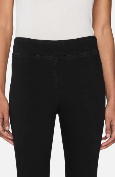 Frame Jetset Weekend Pull-on High Waist Capri Jeans In Black
