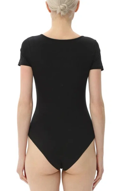 Kimi & Kai Square Neck Basic Bodysuit In Black