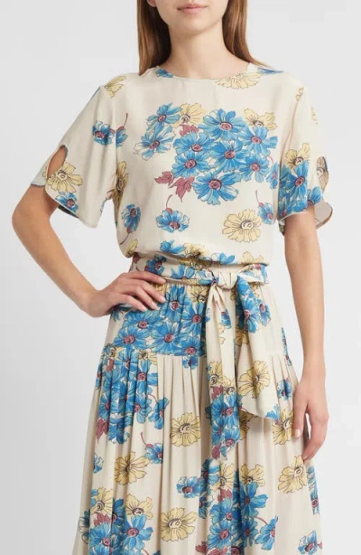 The Great . The Mandolin Floral Top In Multi