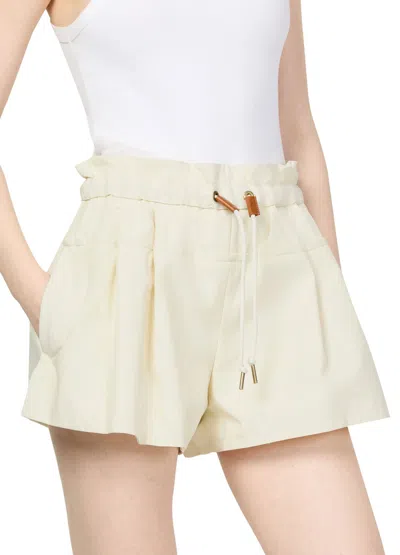Moncler Elastic Waist Shorts In Neutral