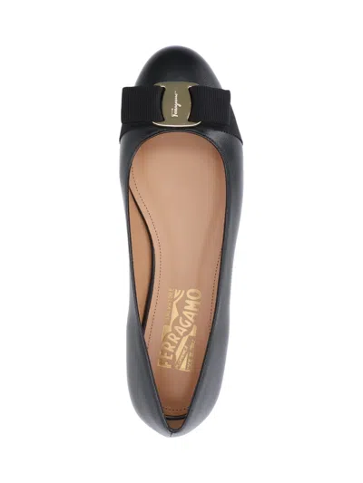 Ferragamo Glossy Leather Ballerinas With Bow Accent In Gray