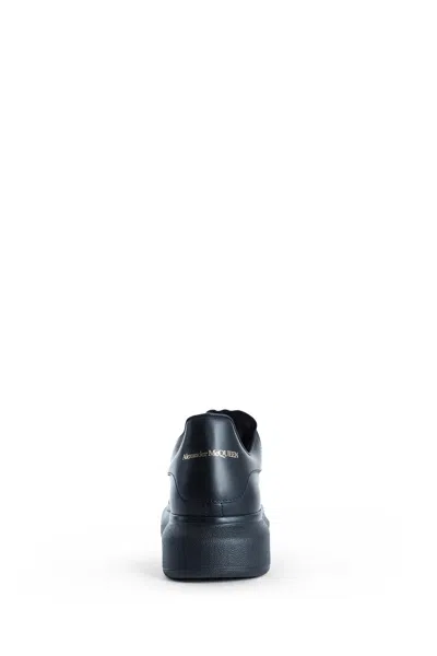 Alexander Mcqueen Oversized Sneaker In Black