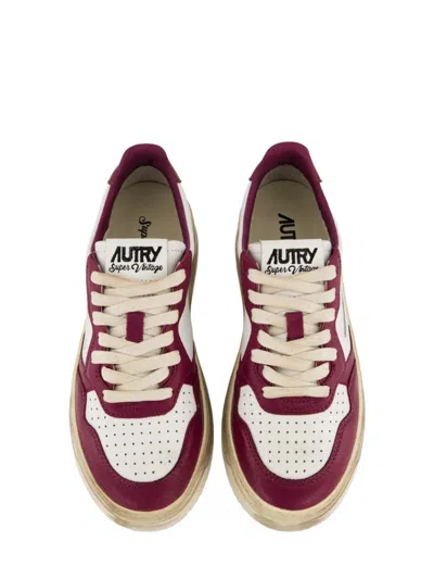 Autry Medalist Low Super Vintage Sneakers