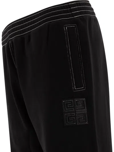 Givenchy 4g Jogger Pants In Fleece In Black