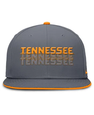 Nike Men's Gray Tennessee Volunteers True Primetime Performance Fitted Hat