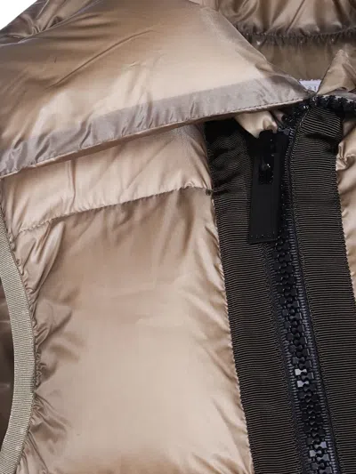 Sacai Quilted Zip-front Gilet In Neutral