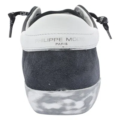 Philippe Model Round Toe Leather Low Top Sneakers In Black