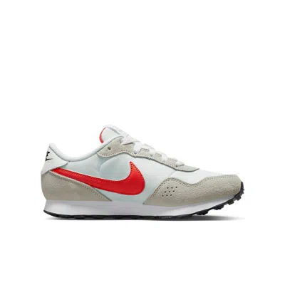 Nike (gs)  Md Valiant 'pure Platinum Picante Red' In Brown