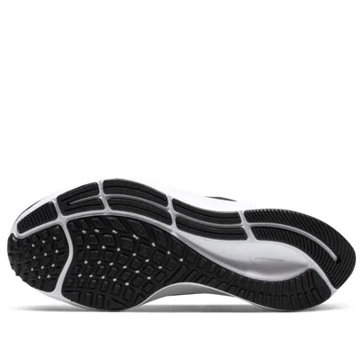 Nike (gs)  Air Zoom Pegasus 37 'black White'